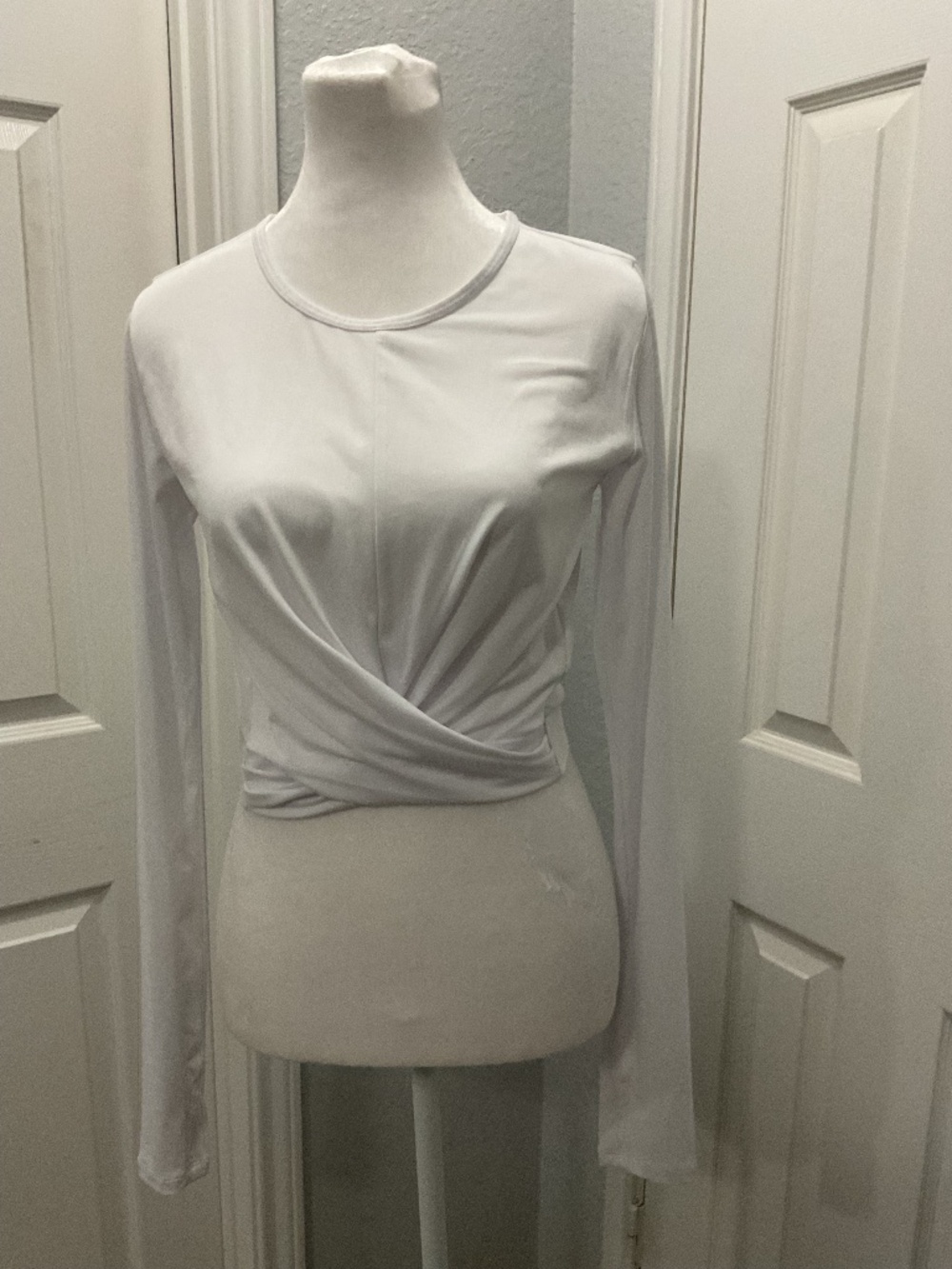 Fabletics White Long Sleeve Wrap Yoga Top | Thumb Holes